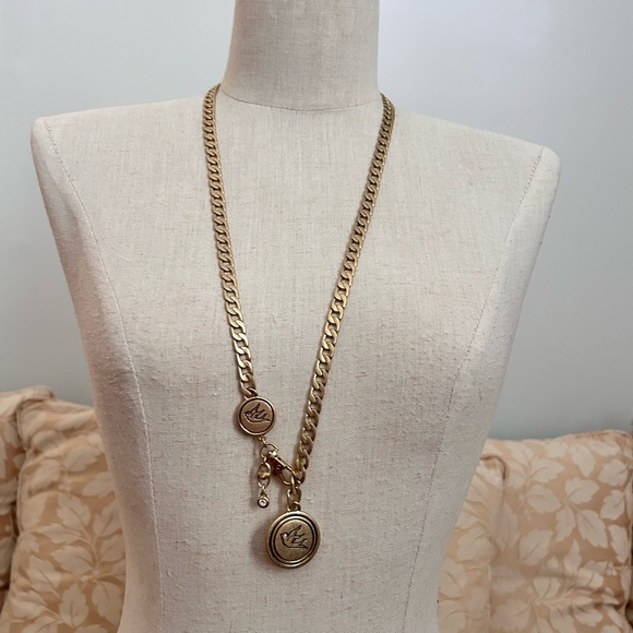 Vintage CAbi 32 Gold Tone Bird Pendant & Crystal Pebble Necklace - Picture 3 of 4